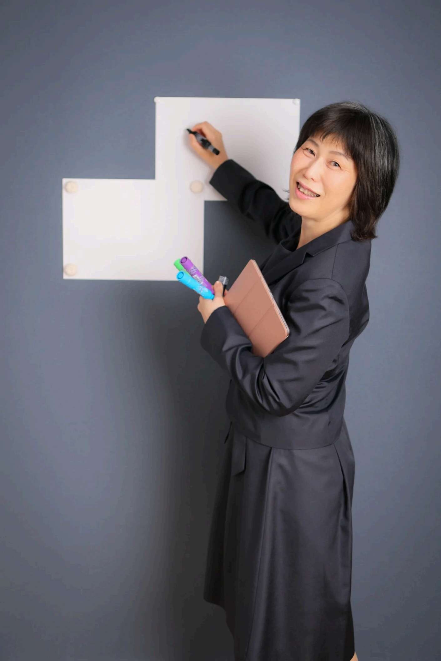 山口 陽子「人は鏡」